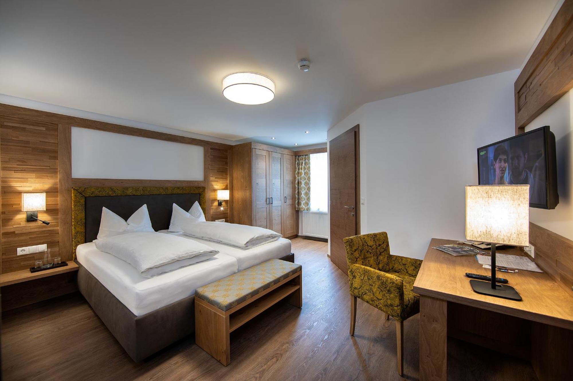 Hotel Huberhof Innsbruck Phòng bức ảnh