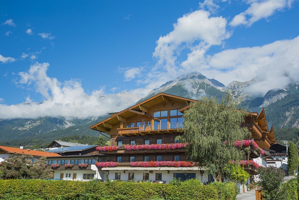 Hotel Huberhof Innsbruck Ngoại thất bức ảnh